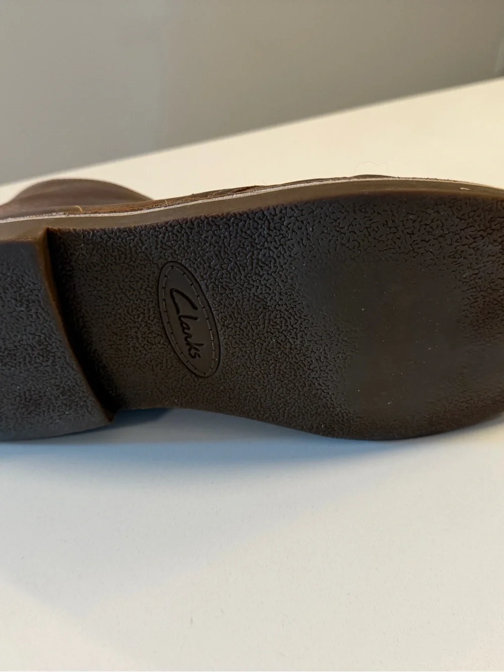 Clarks Men's Dark Brown Leather Chukka Boots